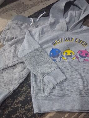 Kids Gray 'Best Day Ever' Hoodie & Jogger Set with Colorful Sharks